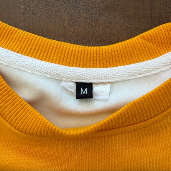 Nashville Predators Ladies Cropped Yellow and White Sweatshirt - Picture 2 of 4